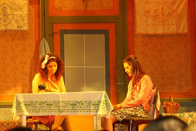 Trampoty z laskou (22).JPG